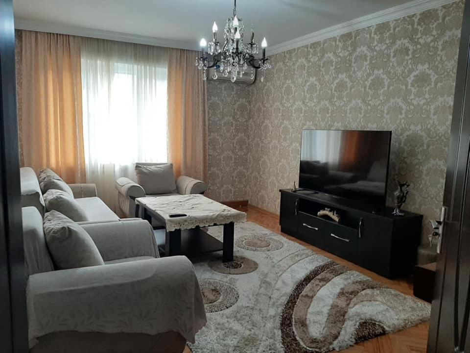 Apartment Жужуна Batumi Luaran gambar