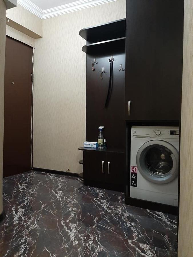 Apartment Жужуна Batumi Luaran gambar